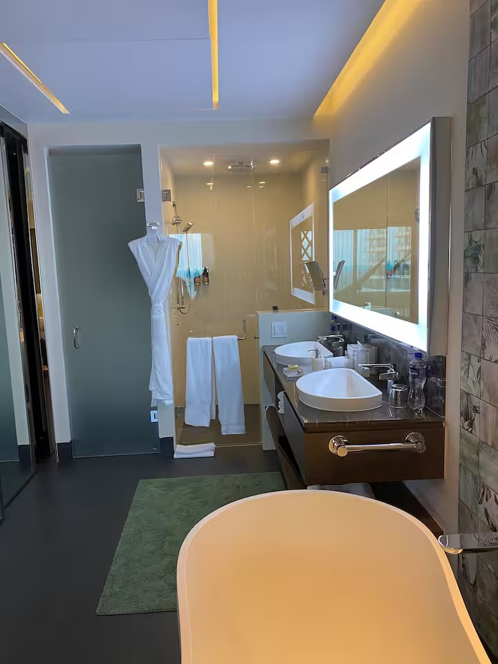 imgi_6_dde6d2e3-b8e3-4857-85e1-3bdb1f454e29